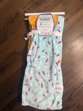 FROSTBUDDY Blanket Buddy Plush Throw - Aqua with Pink & White Sprinkle Accents